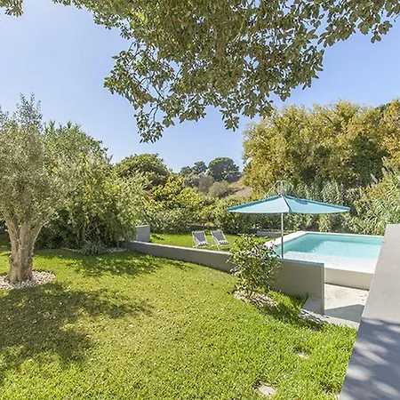 Curvis Azul - Luxury Beach With Garden - Private Heated Pool - Table Tennis Villa Aldeia do Meco