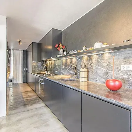 Curvis Azul - Luxury Beach With Garden - Private Heated Pool - Table Tennis Villa *