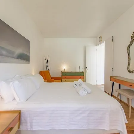 Curvis Azul - Luxury Beach With Garden - Private Heated Pool - Table Tennis Villa *
